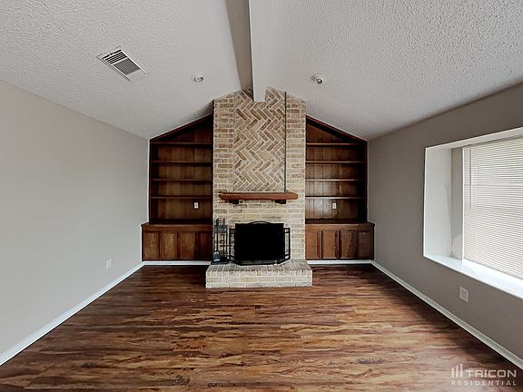 3rd image of 5439 Briarwood Forest Dr