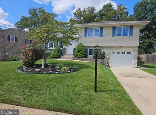 27 Brandywine Way, Hamilton, NJ 08690