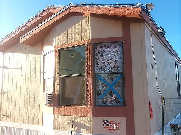 2nd image of 3741 N Santa Maria Rd