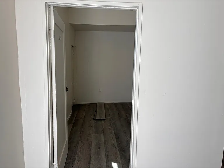 4156 Avalon Blvd — Photo 8