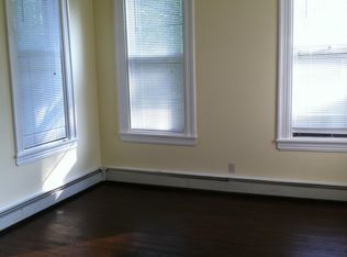 208 Summit Ave APT 2, Fort Washington, PA 19034