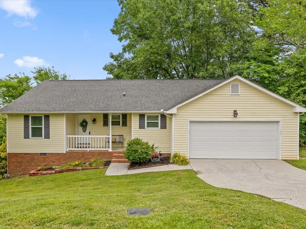 1712 E Rebel Rd, Rossville, GA 30741
