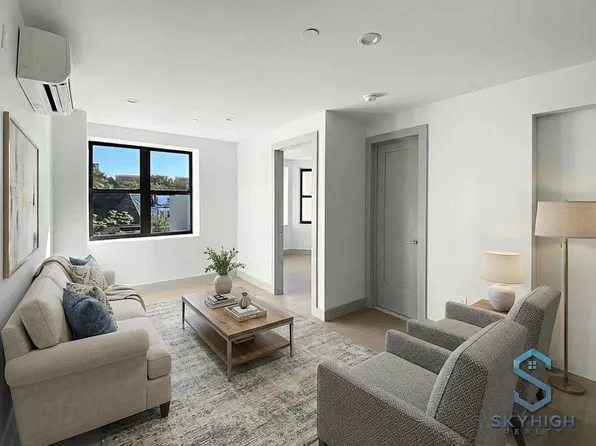 288 Hawthorne Street image 1 of 4