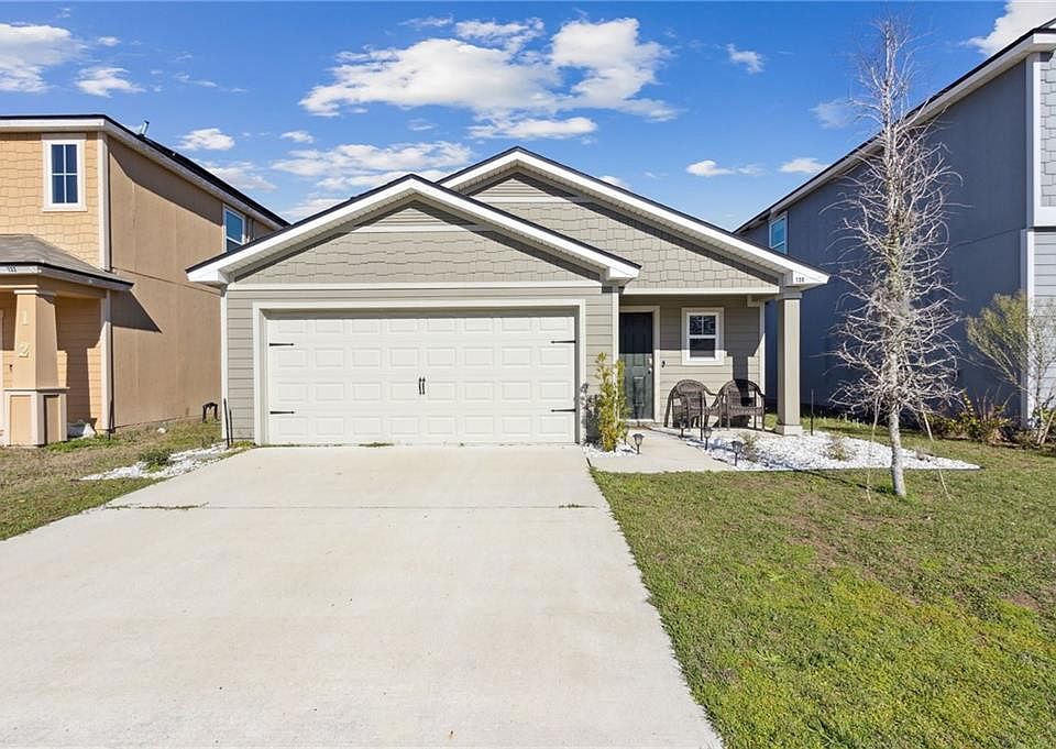 1st image of 130 Teakwood Dr