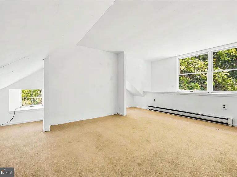 210 Westtown Way — Photo 17