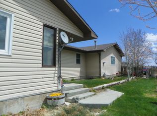 4460 Road 207, Carpenter, WY 82054