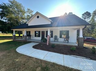 1920 Bess Town Rd, Bessemer City, NC 28016