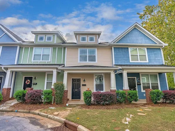 107 Arsenal Academy Pl, Hill, SC 29201