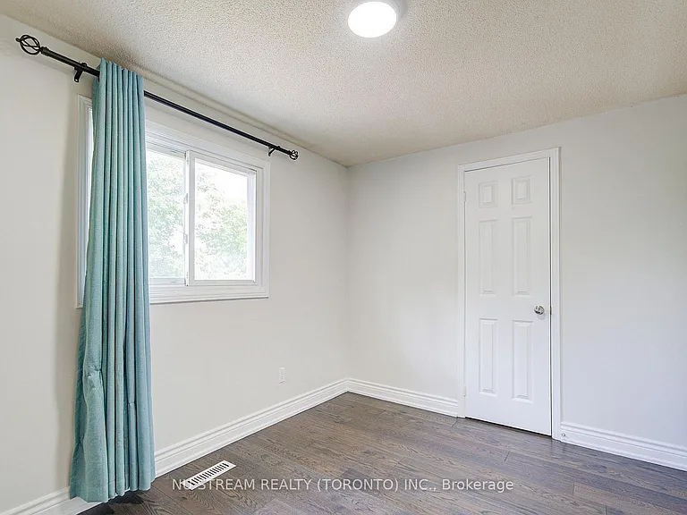 58 Elson St — Photo 15