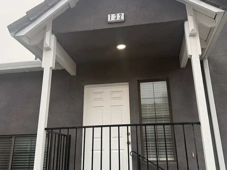 3155 Niagra St #132 — Photo 2