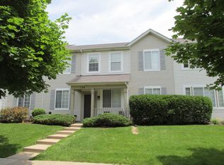 124 Azalea Cir #124, Romeoville, IL 60446