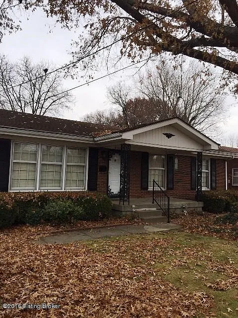 4305 Leaf Dr photo 1