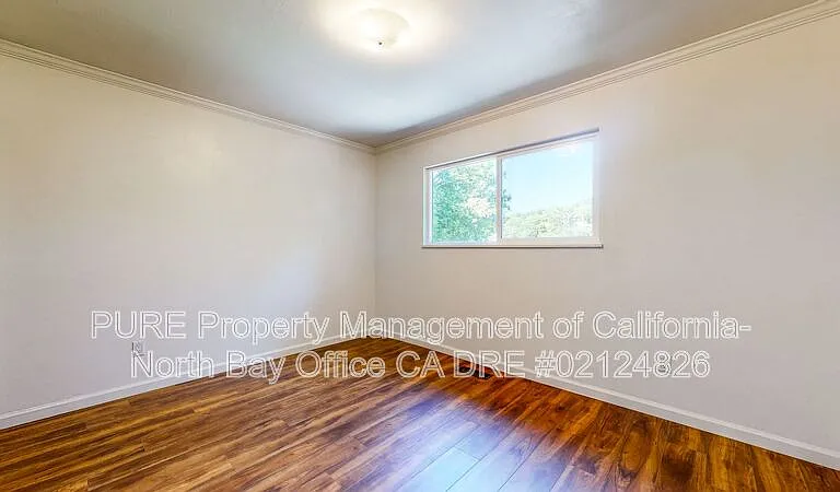 1580 Madrone Dr — Photo 17