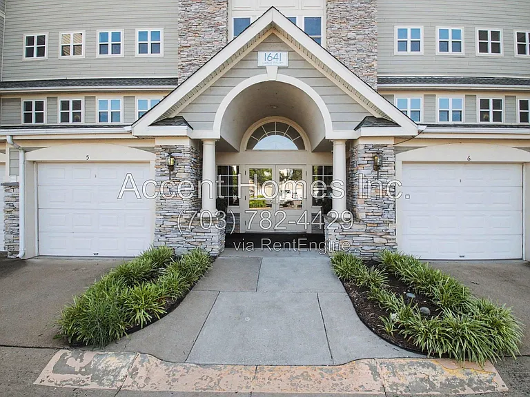 1641 Ladue Ct #102 — Photo 3