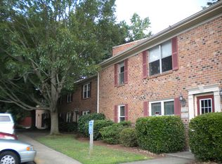 1011 Barclay Sq, Virginia Beach, VA 23451