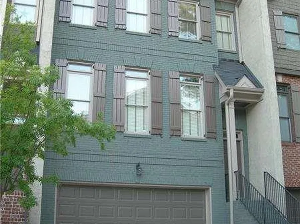 17 Oakhurst Common Dr, Decatur, GA 30030