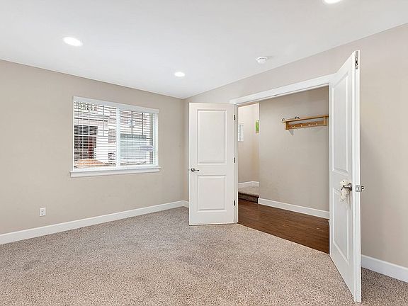 5th image of 14523 16th Ave W #A