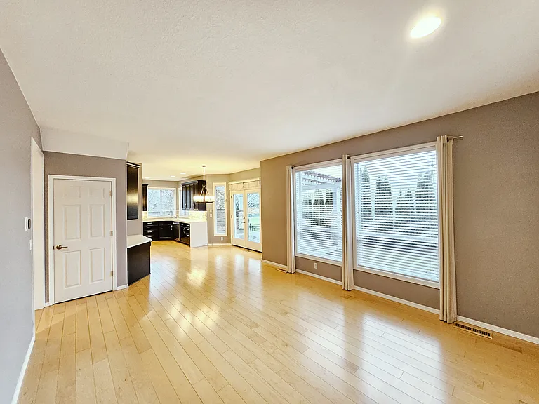 8925 SW Iowa Dr — Photo 5