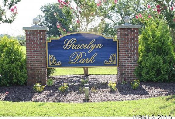 3rd image of 502 Davidson Dr