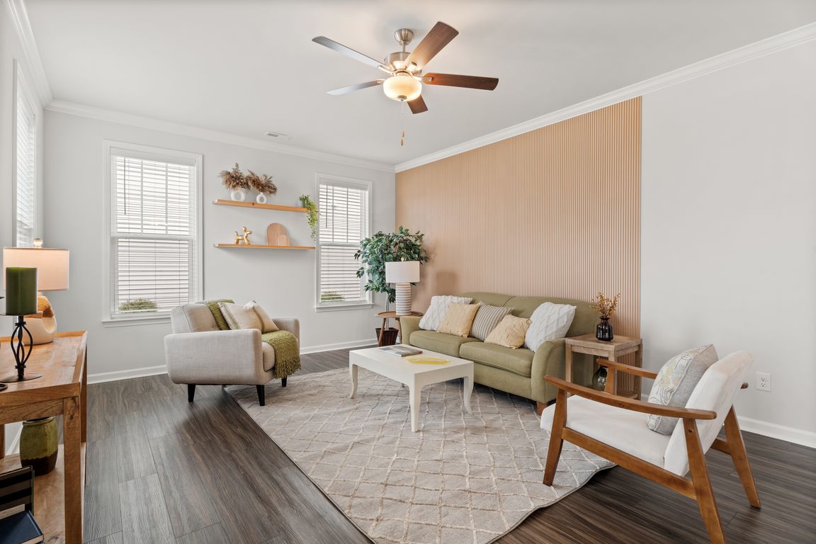 next background image