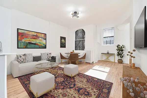 Rented by Living New York | media 1