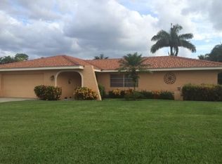 580 Neapolitan Way, Naples, FL 34103