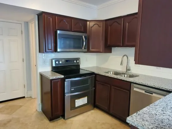 8012 Horse Chestnut Ln, Charlotte, NC 28277