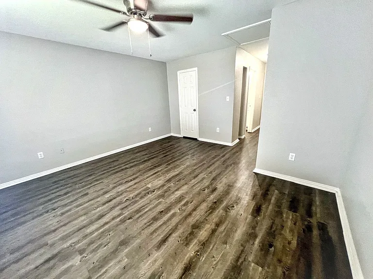 4011 Preferred Pl — Photo 7