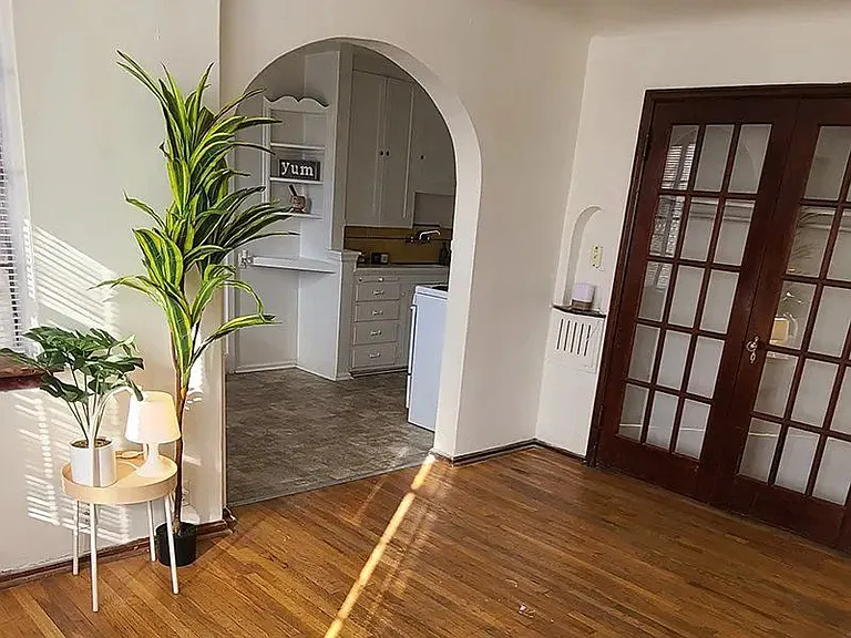 Barbara Worth living area