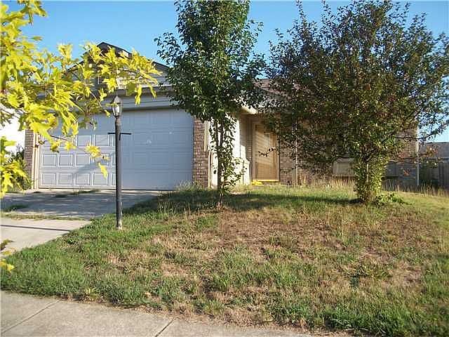 2nd image of 1538 Creekside Ln