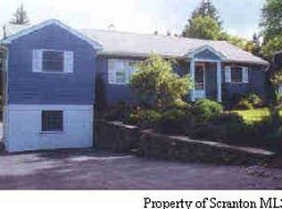 118 Lynnwood Rd, Waverly, PA 18471