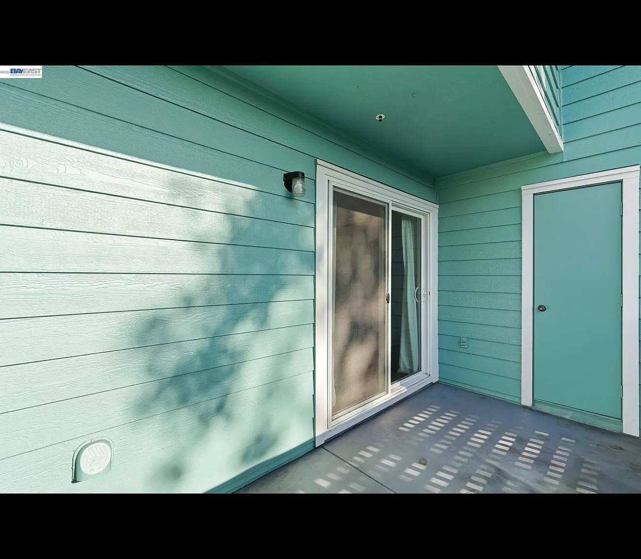Waterford Pl, Pinole — Photo 2