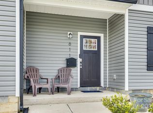 611 N York St, Gastonia, NC 28052