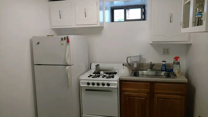 Rented by Roz Khan, LREB | media 1