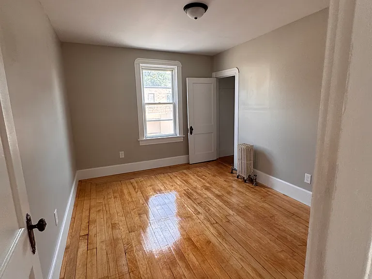 169 Walnut St #2 — Photo 8