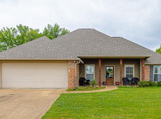 178 Lakeway Dr, Madison, MS 39110