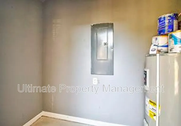 4633 Crawdad Ct — Photo 18