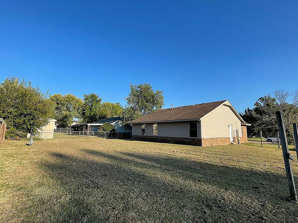 1202 E Maple St, Fort Gibson, OK 74434 Zillow