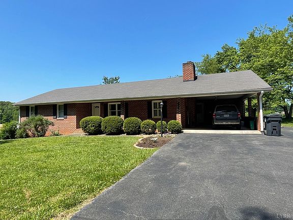 2nd image of 1583 Newton Cir