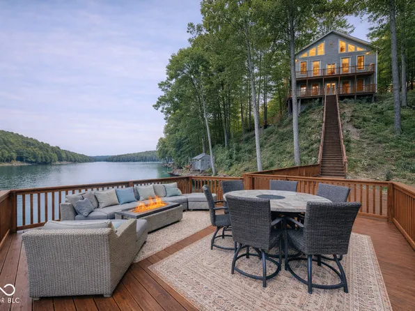 8205 Bass Dr, Nineveh, IN 46164