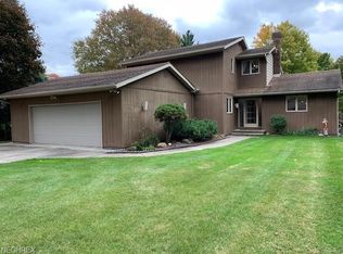 6628 Brettin Dr, Independence, OH 44131