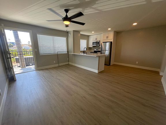 3rd image of 3162 Monroe Ave #29