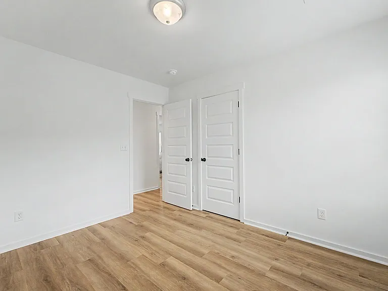 802 W Meason Ave — Photo 9