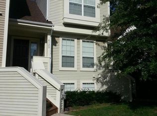 6123 Stonepath Cir, Centreville, VA 20120