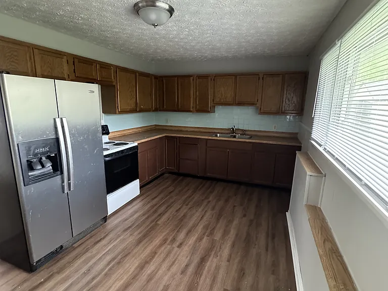 4030 N Catherwood Ave #1 — Photo 8