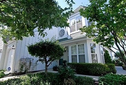 1st image of 573 Marina Ct