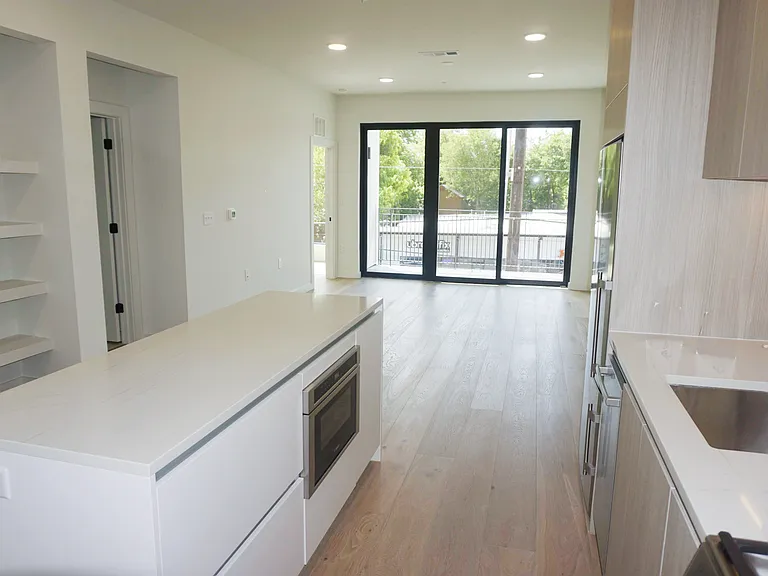 2209 S 1st St #319 — Photo 20