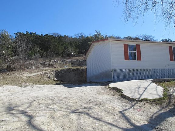 4th image of 159 Woodcreek Dr