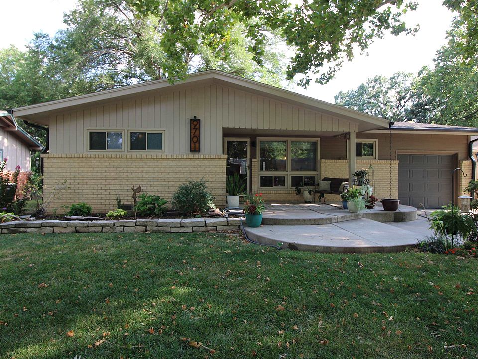 1st image of 9701 W Kenny Ln