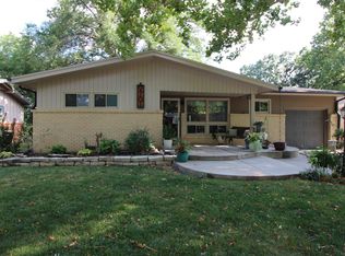 9701 W Kenny Ln, Wichita, KS 67212